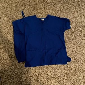 Cherokee scrubs top and bottom